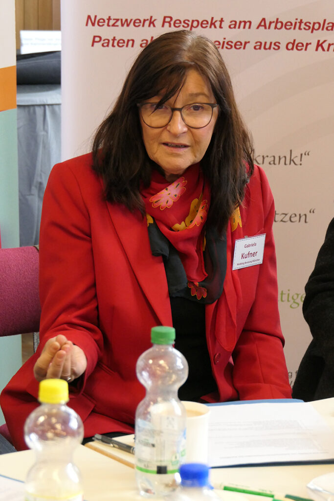 Gabriela Kufner moderiert Tisch 5